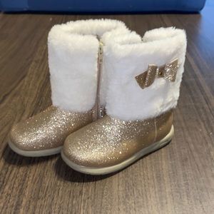 Kids boots
